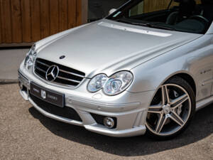 Bild 2/50 von Mercedes-Benz CLK 63 AMG (2007)