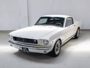 Image 40/41 of Ford Mustang GT (1965)