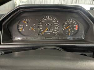 Bild 14/19 von Mercedes-Benz E 60 AMG (1993)