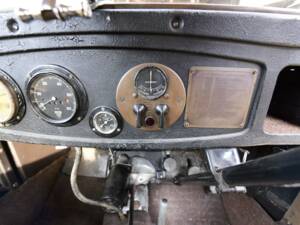 Image 31/50 of Austin 7 Saloon (1930)