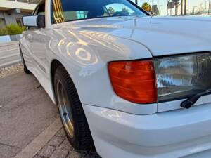 Image 56/65 of Mercedes-Benz 380 SEC (1985)