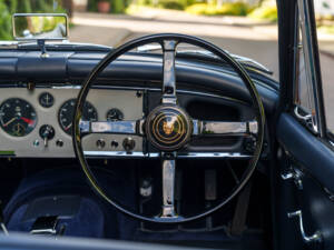 Image 18/24 de Jaguar XK 150 3.8 S DHC (1960)