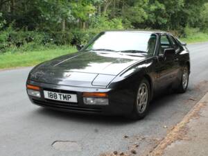 Image 3/9 of Porsche 944 Turbo (1987)