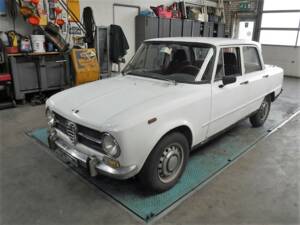 Image 1/50 of Alfa Romeo Giulia 1300 Super (1971)