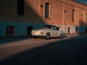 Image 29/69 of Volkswagen Karmann Ghia 1200 (1958)