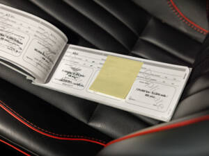 Bild 64/66 von Aston Martin DB 9 GT Volante (2016)
