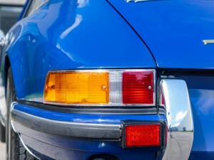 Image 18/34 de Porsche 911 2.0 E (1969)