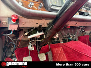 Image 11/15 of Mercedes-Benz 220 SE b (1961)