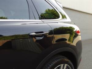 Bild 31/98 von Porsche Cayenne Turbo (2010)