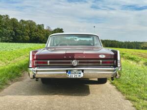 Bild 7/7 von Buick Electra 225 Hardtop (1963)