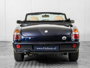 Immagine 11/50 di MG RV8 (1991)