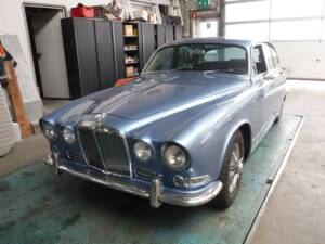 Image 13/50 of Jaguar 420 (1967)