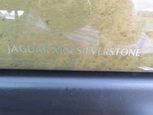 Image 24/50 de Jaguar XKR Silverstone (2000)