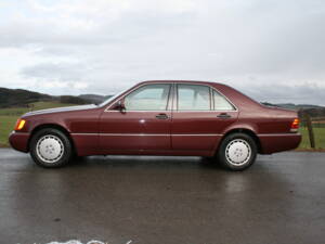 Image 39/69 de Mercedes-Benz 500 SE (1992)