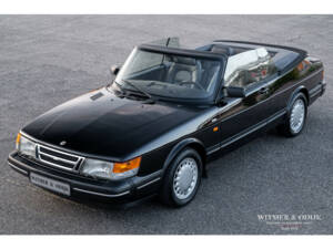 Image 2/25 of Saab 900 Turbo (1991)