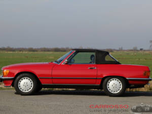 Image 7/41 of Mercedes-Benz 300 SL (1987)