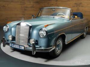 Afbeelding 2/19 van Mercedes-Benz 220 S Cabriolet (1956)
