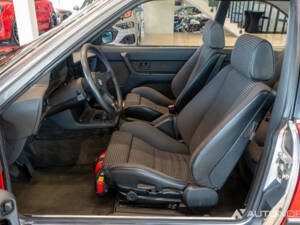 Image 36/51 of BMW M 635 CSi (1985)