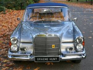 Image 20/50 of Mercedes-Benz 220 SE Cabriolet (1966)