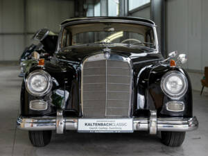 Afbeelding 3/54 van Mercedes-Benz 300 d (1958)