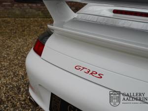 Imagen 42/50 de Porsche 911 GT3 RS Clubsport (2004)