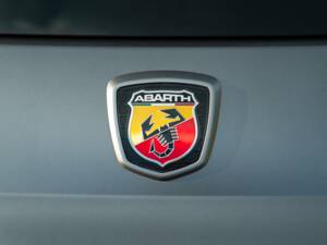 Imagen 45/50 de Abarth 695 Biposto (2016)