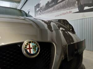 Image 5/13 of Alfa Romeo 4C (2014)