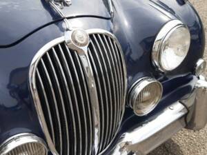 Image 12/49 of Jaguar Mk II 3.8 (1963)