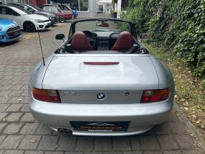 Bild 8/27 von BMW Z3 2.8 (1997)
