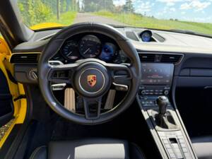 Bild 76/86 von Porsche 911 Speedster (2019)