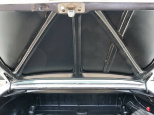 Image 30/50 of Mercedes-Benz 280 SE (1968)