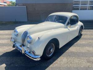 Image 12/43 of Jaguar XK 140 FHC (1956)