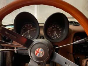 Image 5/16 de Alfa Romeo 2000 Spider Veloce (1981)