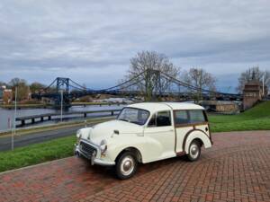 Image 1/15 of Morris Minor 1000 Traveller (1971)