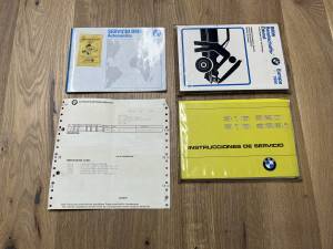 Bild 38/70 von BMW 323i (1980)