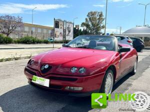 Immagine 9/10 di Alfa Romeo Spider 2.0 Twin Spark 16V (1996)