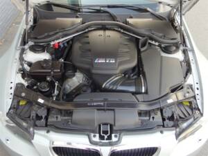 Image 73/98 de BMW M3 (2011)