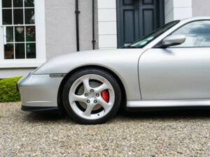 Imagen 11/50 de Porsche 911 Turbo (2001)