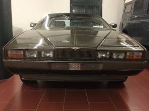 Image 3/39 of Aston Martin Lagonda (1982)