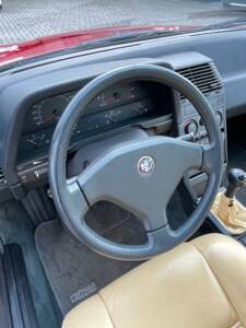 Afbeelding 2/6 van Alfa Romeo 164 3.0 V6 (1989)
