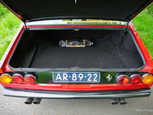 Image 70/80 of Ferrari 365 GTC&#x2F;4 (1972)
