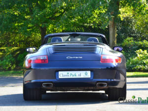 Imagen 16/50 de Porsche 911 Carrera (2006)