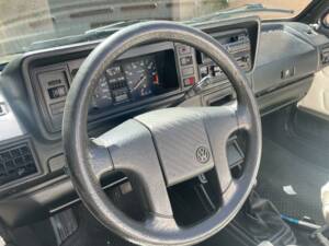 Image 20/39 de Volkswagen Golf I Cabrio GLi 1.8 (1990)