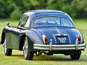 Image 13/50 of Jaguar XK 150 FHC (1960)