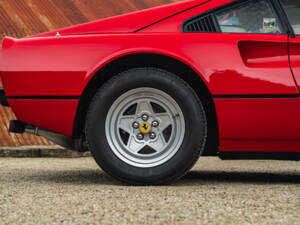 Imagen 30/31 de Ferrari 308 GTBi (1981)