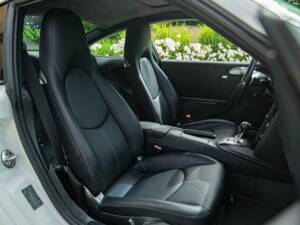 Image 27/50 of Porsche 911 Carrera (2009)
