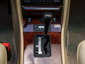 Image 15/25 of Mercedes-Benz 560 SEL (1986)