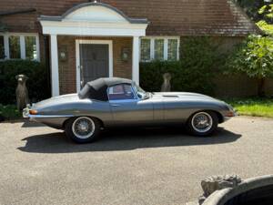 Bild 2/14 von Jaguar Type E 4.2 (1965)