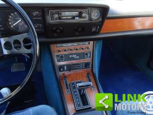 Image 7/10 of FIAT 130 Coupe (1974)