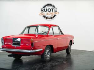 Image 6/22 de FIAT 750 Vignale Coupé (1964)